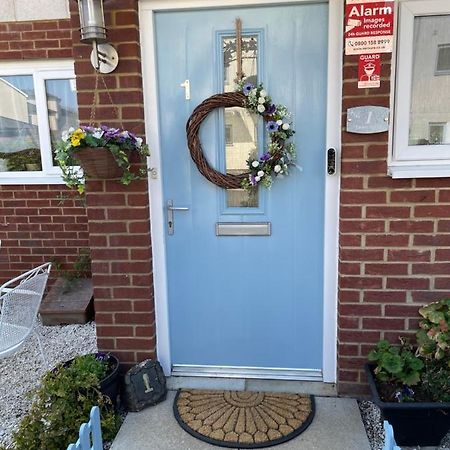 Bed and Breakfast TiSi Choice Northfleet Esterno foto