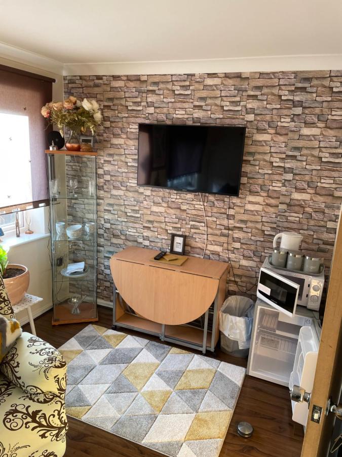 Bed and Breakfast TiSi Choice Northfleet Esterno foto