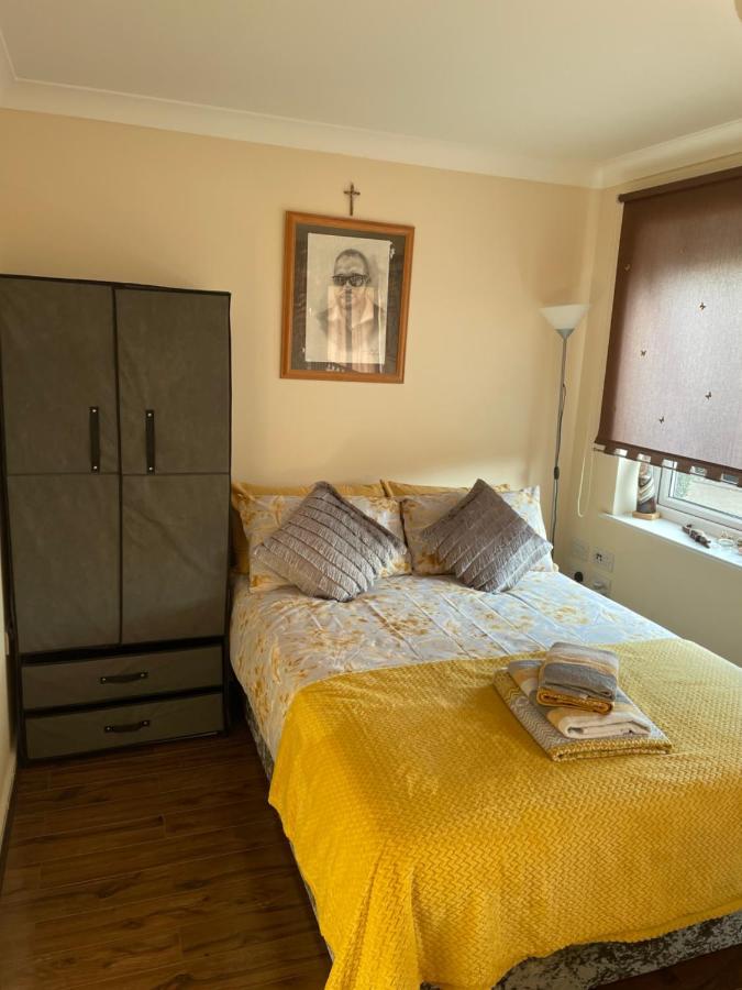 Bed and Breakfast TiSi Choice Northfleet Esterno foto