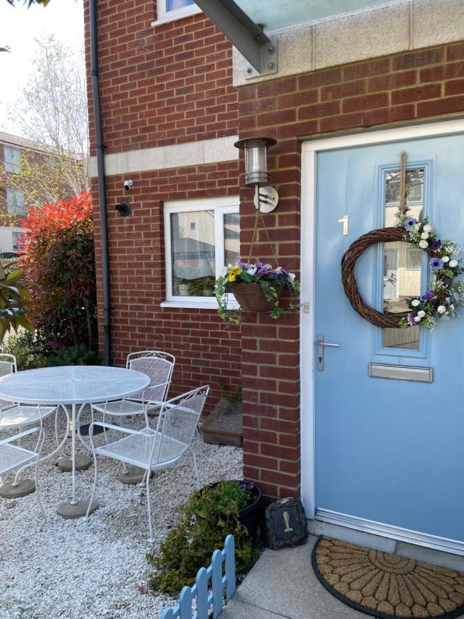 Bed and Breakfast TiSi Choice Northfleet Esterno foto